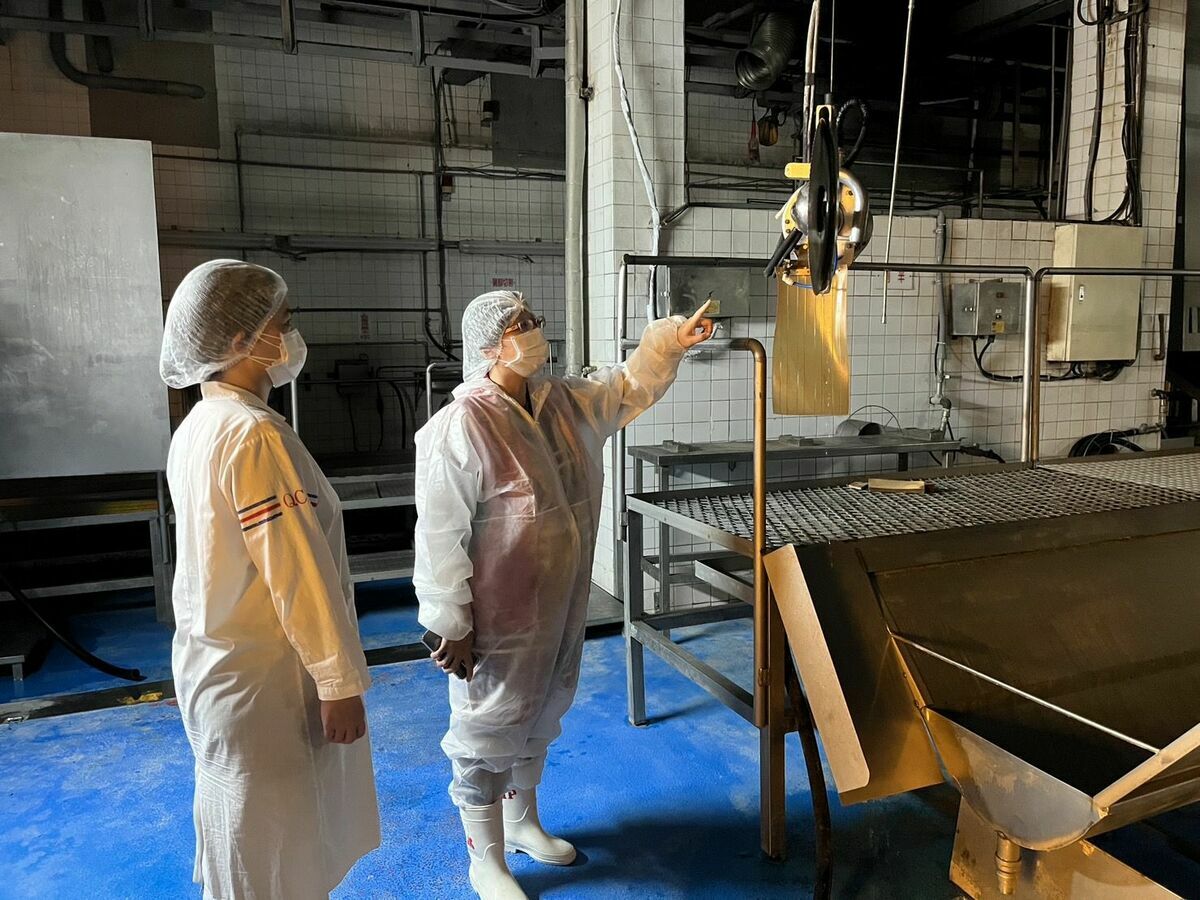 食品藥物管理署副署長林金富今(3)日說明，這次出事的豬肉產品總共有共819公斤，已全數售出，主要販售於台糖健康易購網、億客成生鮮超市、全聯福利中心等3通路。 圖：食藥署／提供