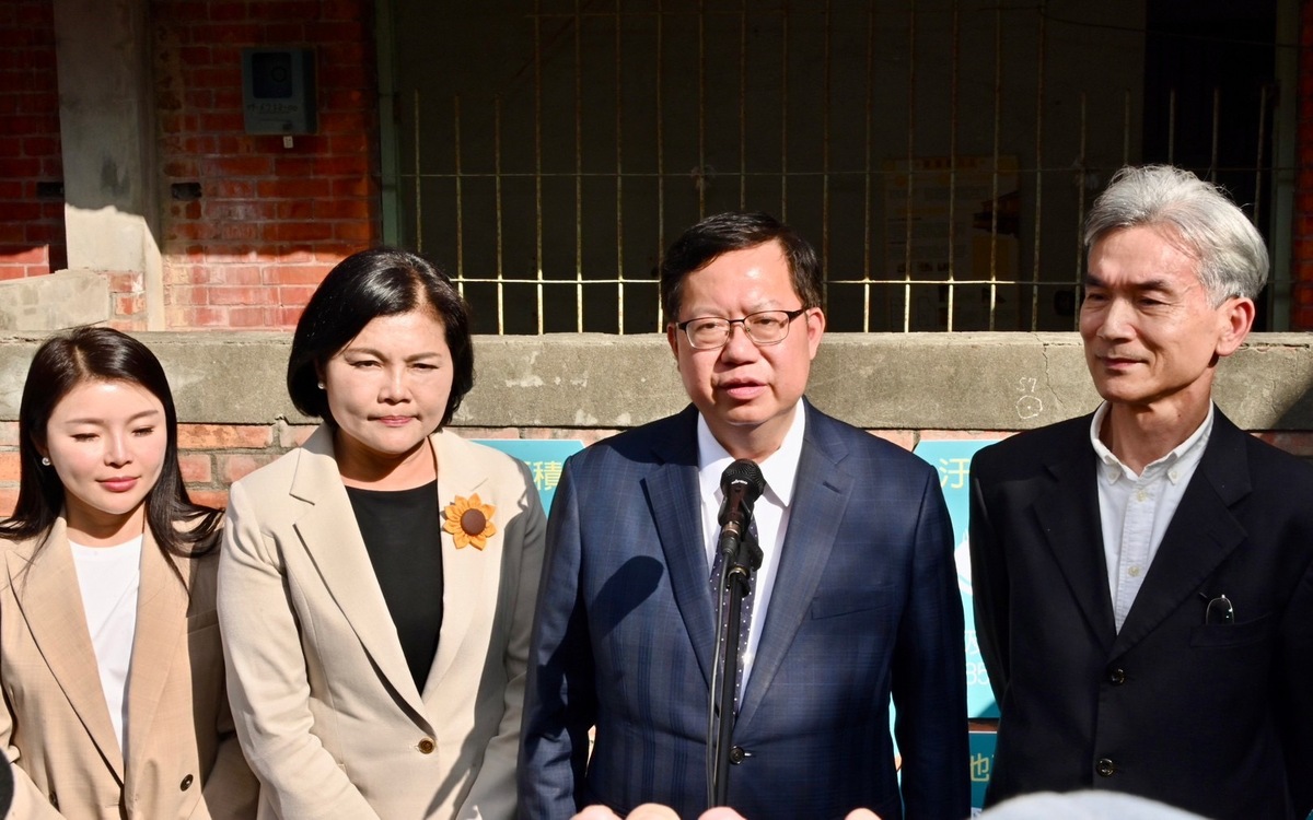 行政院副院長鄭文燦今（3）天下午到雲林縣出席雲林溪整體景觀工程啟用典禮前受訪。 圖：行政院提供