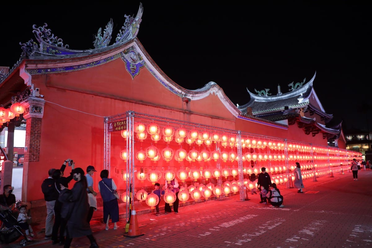 2024台灣燈會在台南，除了安平燈區與高鐵燈區，台南市政府更推出以廟宇為主的「埕南燈區」，打造「兌悅之門」、「枋溪合境」、「紅瓦香洋」三條散步路線。 圖：台南市政府提供