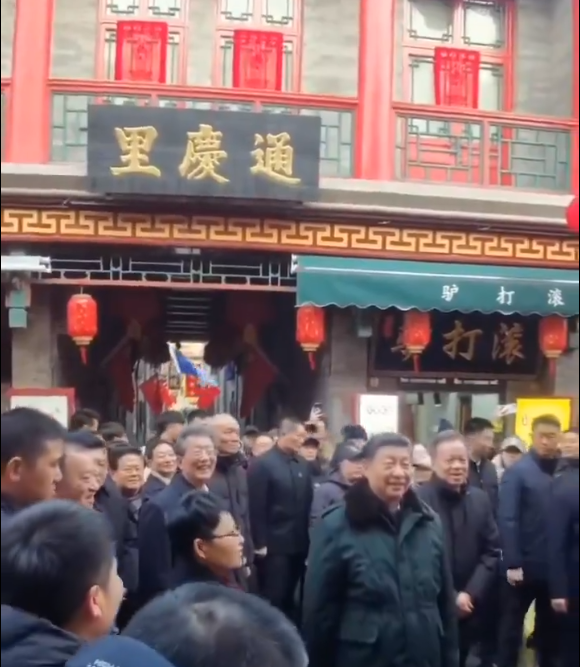 中國領導人習近平輕鬆談論文革時期，他品嘗到的包子的美味。 圖：翻攝自 X（前推特）