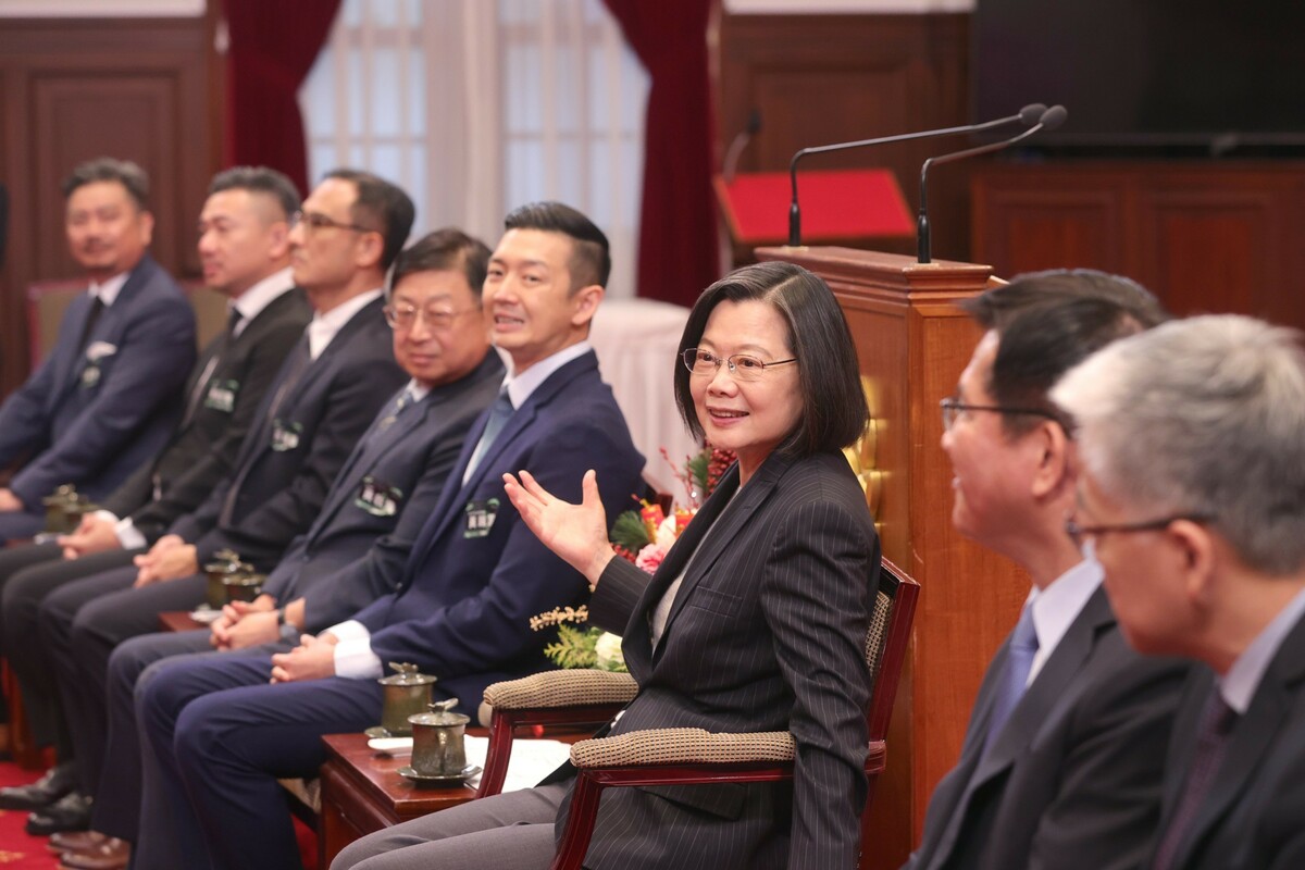 總統蔡英文接見「2023年建築園冶獎得獎單位代表」。 圖：總統府提供