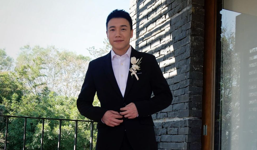 Toyz突表示「貼文破百萬讚就跟未婚妻求婚」。 圖：翻攝自Toyz IG