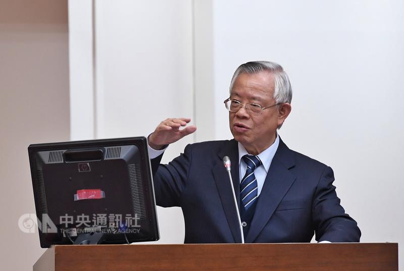 中央銀行總裁彭淮南（圖）即將於明年2月退休。在最後一次赴立院進行業務報告時，感性感謝任期內所有央行同仁的協助與歷任長官的支持。 圖：中央社資料照片