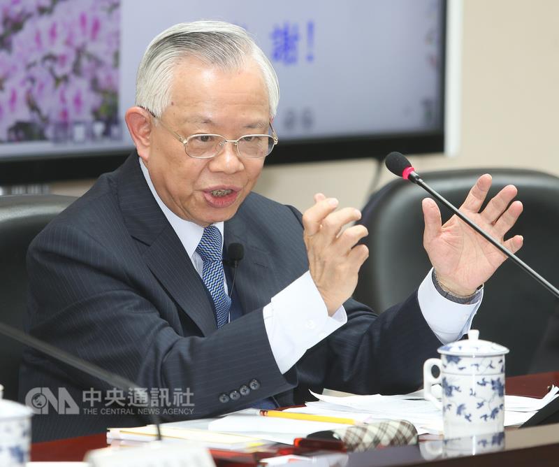 央行總裁彭淮南表示，台灣通膨率雖低，但民眾購買力高，物價低並非影響薪資成長的主要因素。 圖：中央社資料照片