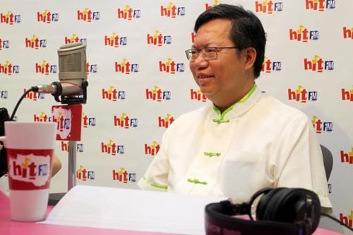 桃園市長鄭文燦今接受《蔻蔻早餐》專訪時表示，錢要花得好、花得對，是政府的責任。 圖：《蔻蔻早餐》提供