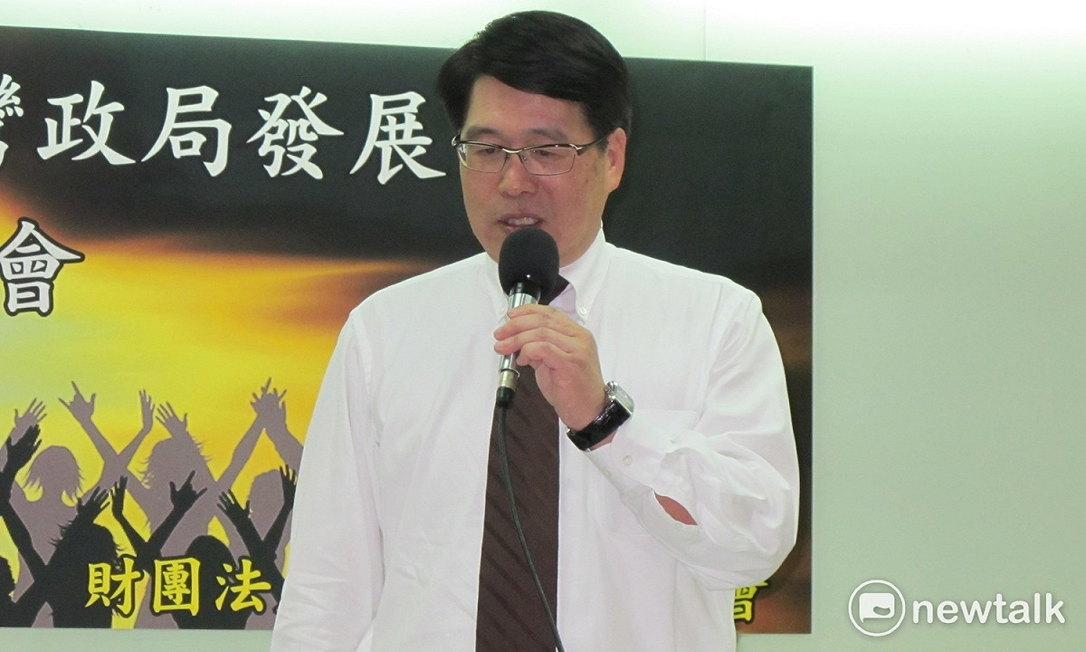 台灣民意基金會董事長游盈隆今（26）日公布「中巴建交後的台灣政局發展」民調。 圖：新頭殼資料照