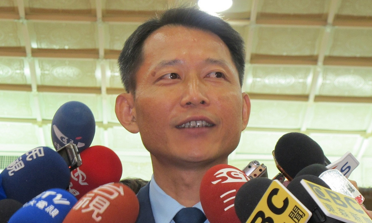 空軍防空飛彈指揮部少將指揮官游仁明27日表示，鷹式飛彈試射出問題一事，官兵完全按照標準程序操作。 圖：林朝億/攝