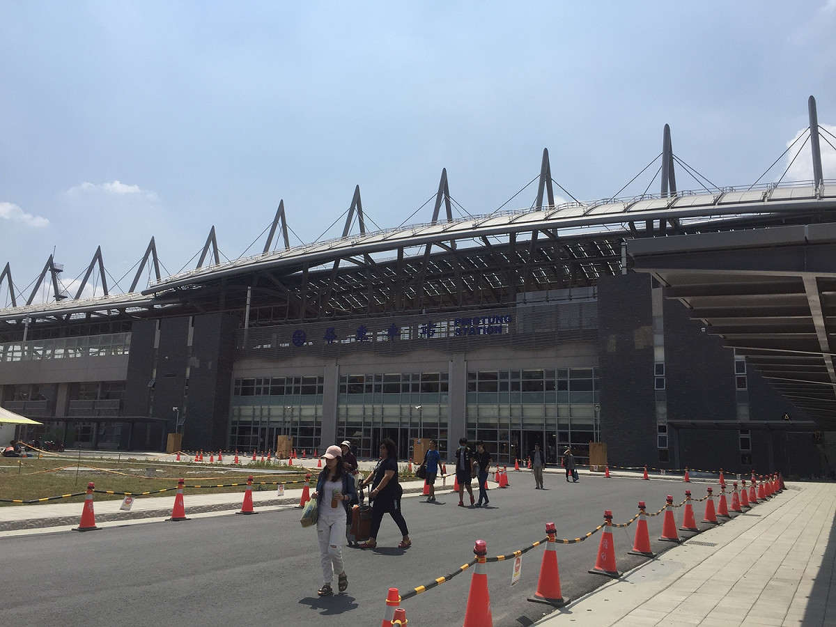 屏東站規劃將推出膠囊旅館、健身中心。 圖：翻攝自維基百科