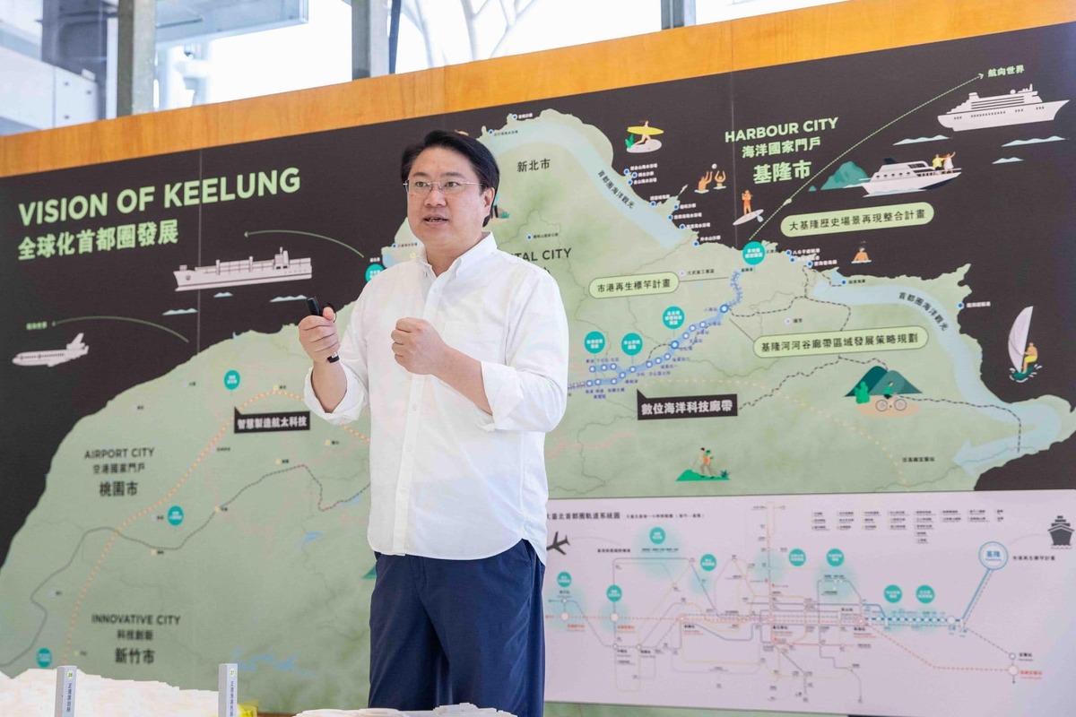內政部長林右昌過往擔任基隆市長。 圖：翻攝自林右昌臉書（資料照）