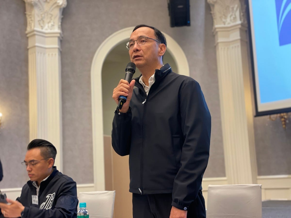 朱立倫表示，立委共識營依照慣例一直都是黨中央主辦、委託黨團辦理。 圖：國民黨/提供