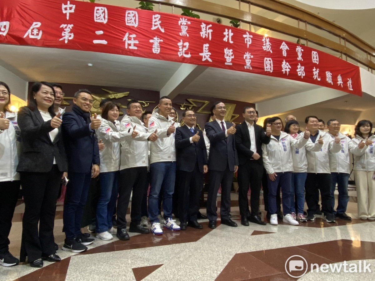 朱立倫、侯友宜上午出席國民黨新北市議會黨團幹部就職典禮。 圖：林昀真/攝