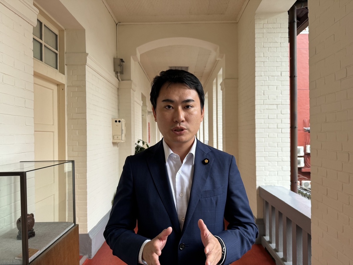 民進黨立委陳冠廷認為，防空國家警報發布標準與發布內容這兩個層面，都必須再進一步檢討。 圖：陳冠廷辦公室提供