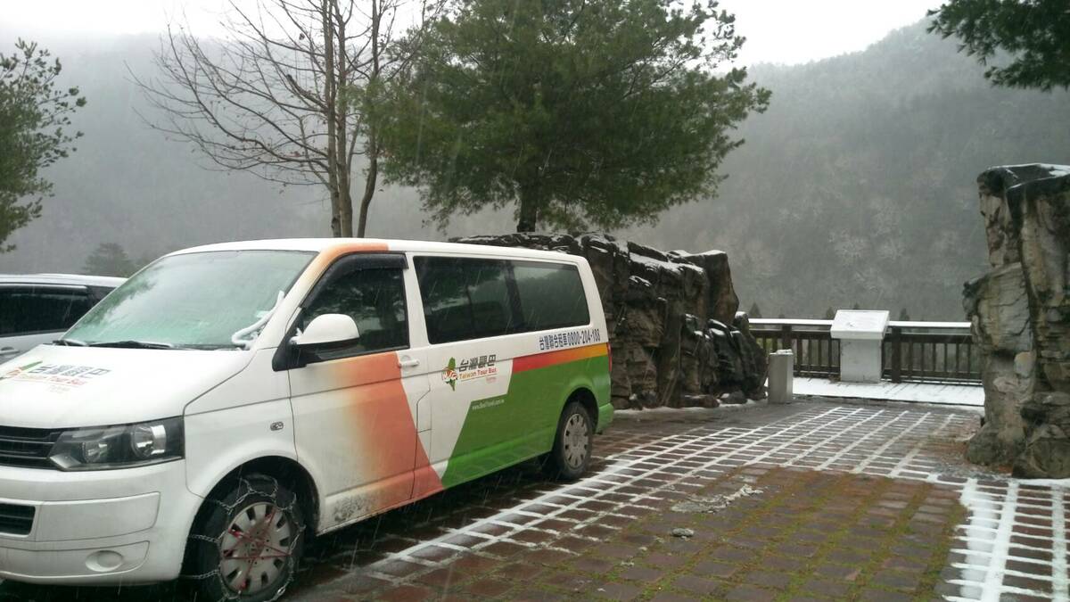 觀光署宣布3月至12月31日推出第二波「不分平假日，2人同行1人免費」優惠活動。 圖：交通部觀光署／提供
