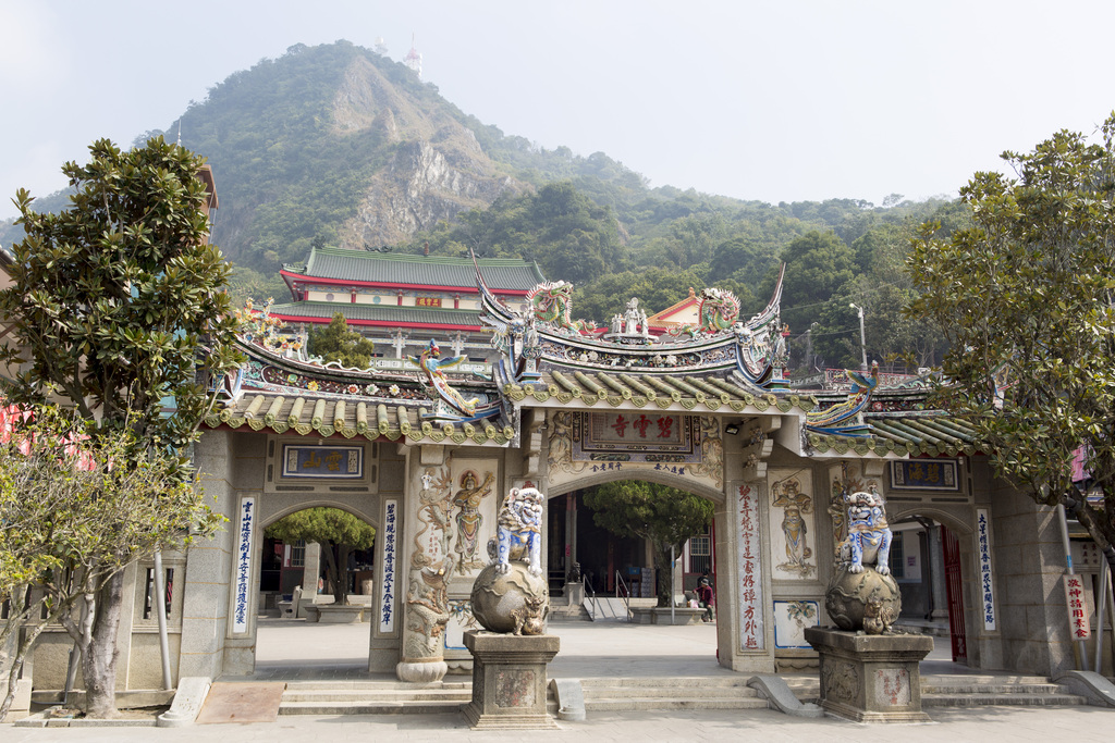 白河關子嶺溫泉風景區景點碧雲寺。 圖：台南市政府觀光旅遊局／提供