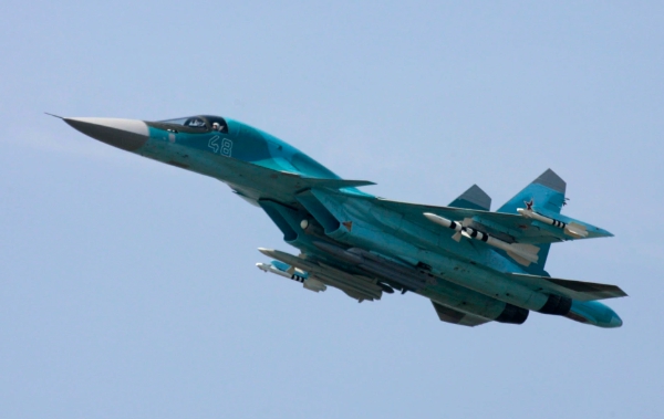 俄軍戰機攜帶UMPB D-30SN增程滑翔炸彈。 圖 : 翻攝自留微博