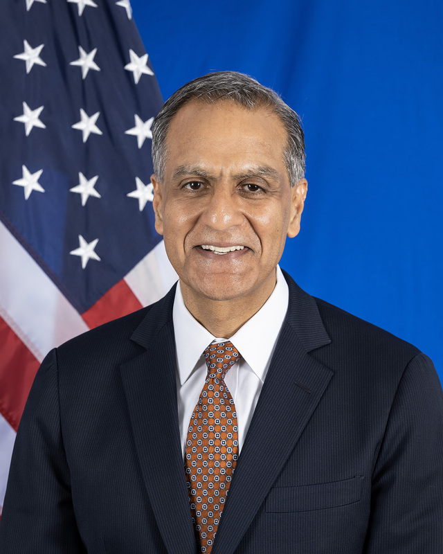 美國副國務卿韋瑪（Richard Verma）表示，此次將台灣從財政預算單列出來，再次確認美國對台安全保證以及對維護自由開放印太地區的承諾。 圖：美國國務院官網