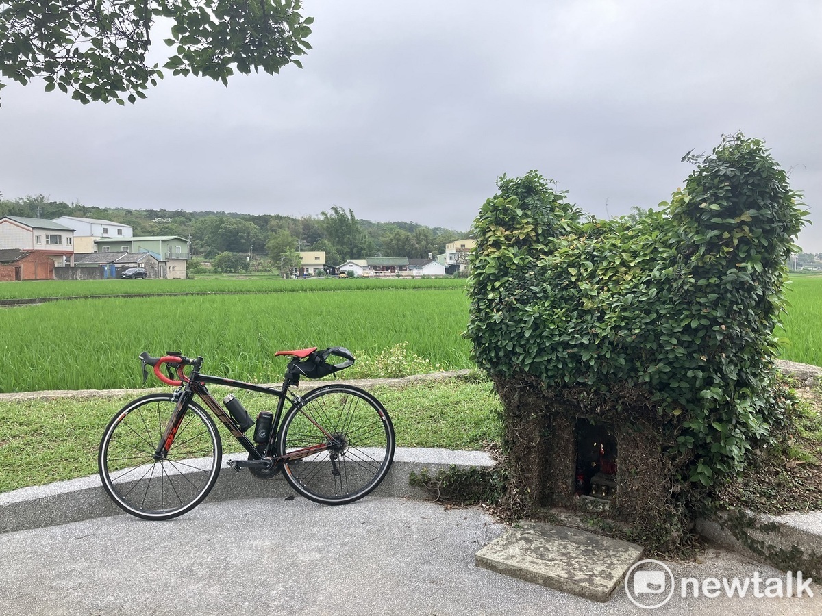 為了解決台灣土地缺乏通整性規劃造成使用混亂的問題，立法院2016年三讀通過《國土計畫法》，該計畫預計將在明年上路，不過因為不少人擔心自己的土地受到影響紛紛反對，也有不少立委近日都表示應暫緩上路。（土地示意圖） 圖：葉宜哲／攝 (資料照)