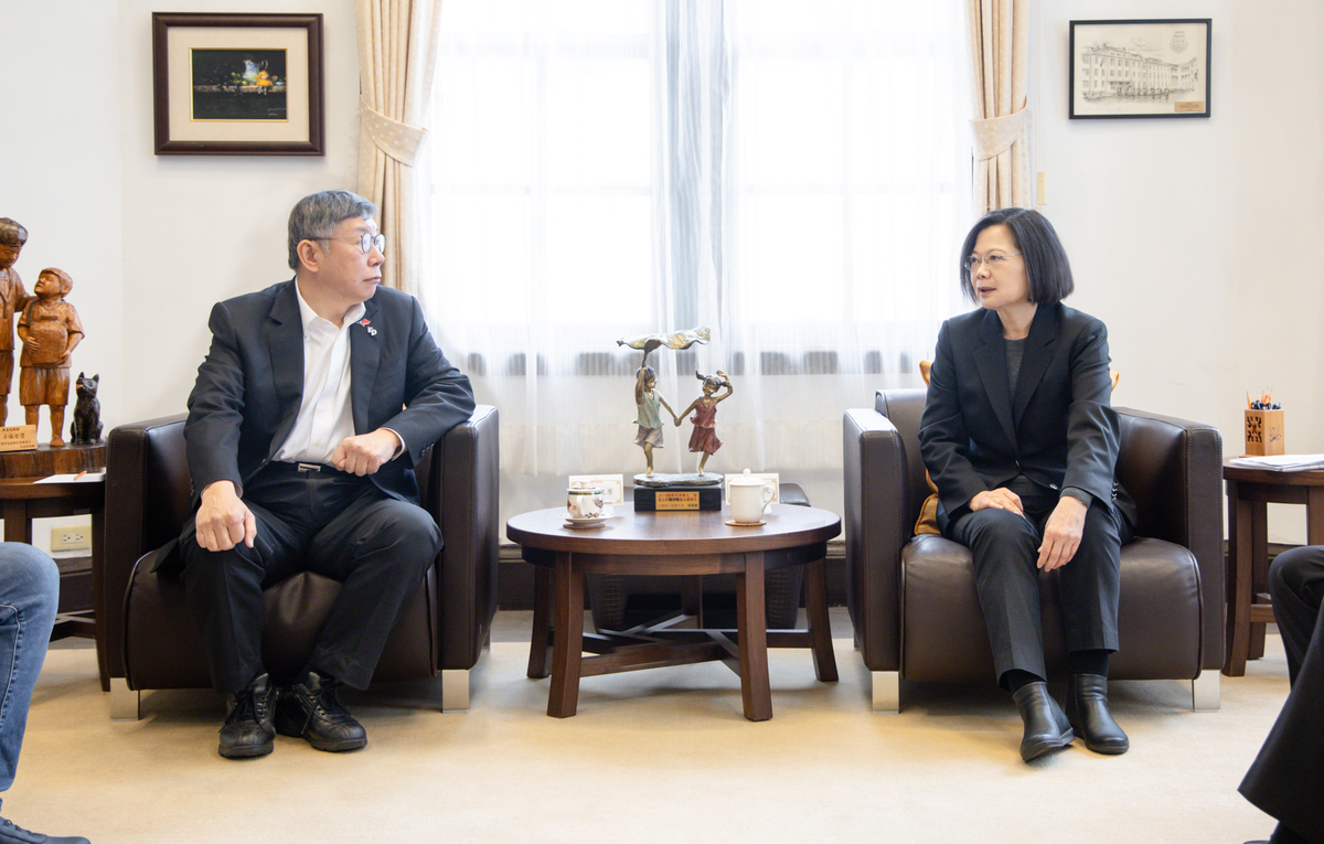 蔡英文邀請柯文哲於總統府內會面。 圖：總統府提供
