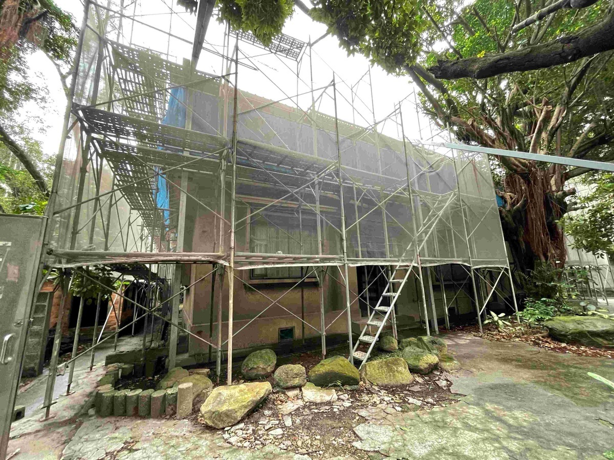 台北市有許多老房、官舍建於民國1940年代。台北市杭州南路一段75號的日式宿舍，是劉青和故居，透過「老房子文化運動」計畫，為老舊房舍注資3千萬元進行修復。 圖：台北市文化局／提供