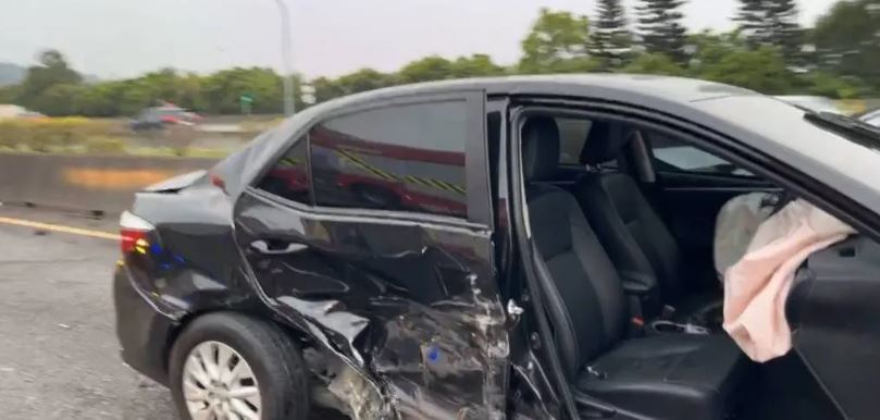 國道3號發生9車追撞事故。 圖：消防局提供