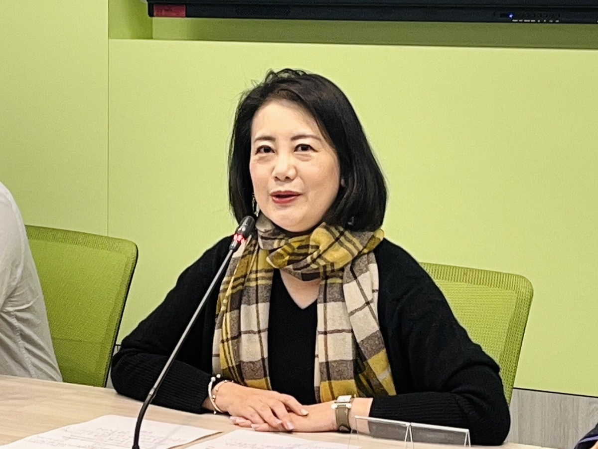 面對昨日立院衛環委員會肢體衝突，民進黨立委吳思瑤喝斥暴力。 圖：金大鈞/攝