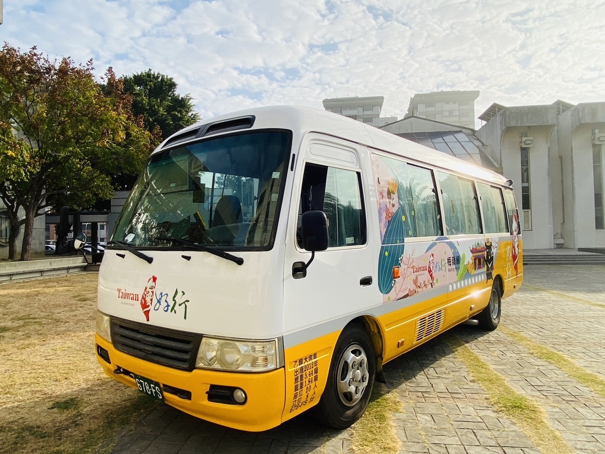 「台灣好行旅遊服務」是觀光局專為旅遊規劃設計的公車服務。 圖：台南市觀光旅遊局／提供
