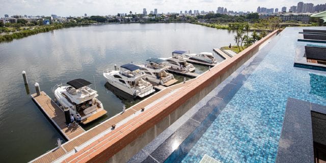 福爾摩沙遊艇酒店是賴清德在台南市長任內時規畫的第1間BOT案旅館，開幕時曾邀請賴清德剪綵。 圖：福爾摩沙遊艇酒店