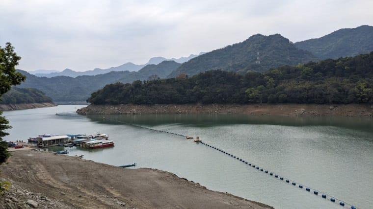春雨發威，昨(1)日各地下起超大強陣雨，也為桃園地區降下60毫米的雨量，新竹縣和苗栗縣也有36毫米左右的雨量，有望為石門水庫帶來500萬噸的水。 圖：經濟部水利署／提供 (資料照)