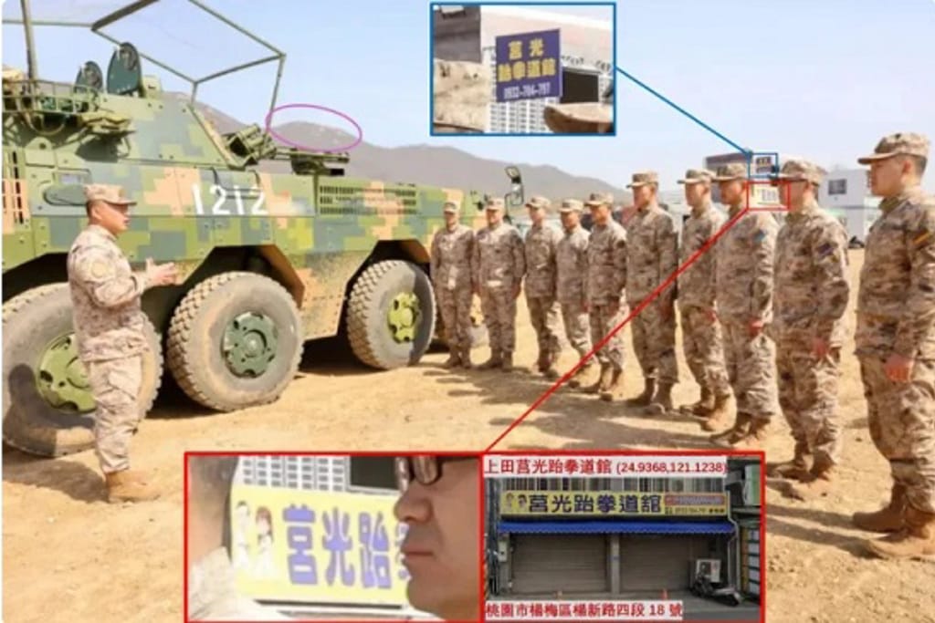 眼尖網友發現解放軍訓練場出現莒光跆拳道館等疑似楊梅的台灣街道布景。 圖：翻攝臉書社團「影像情報分析IMINT」