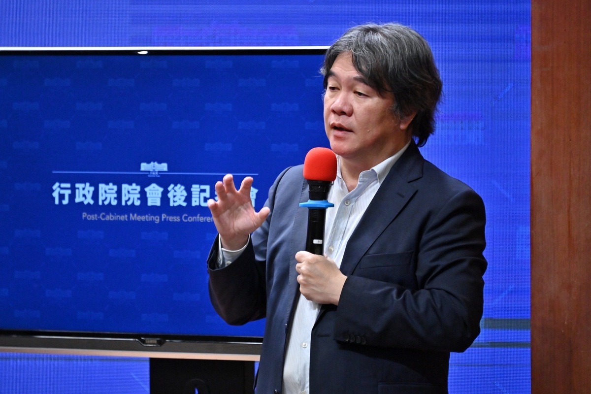寶林茶室中毒案相關檢驗持續進行中，對此，王必勝表示，目前已從越南籍廚師的糞便檢驗出「邦克列酸」陽性。 圖：行政院／提供（資料照）