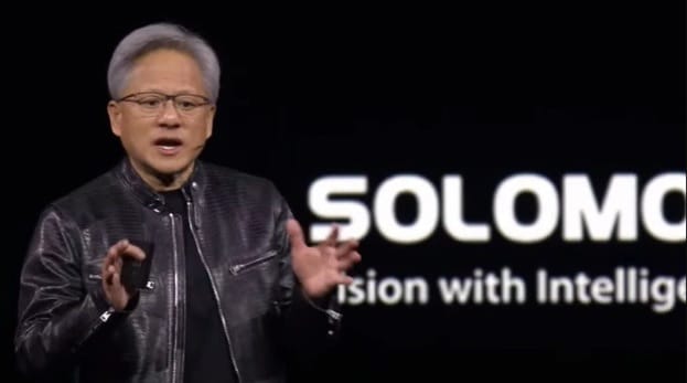 輝達執行長黃仁勳日前在介紹機器人平台Isaac時，秀出台灣3D機器視覺與工業用AI廠商所羅門（2359）的品牌標誌 圖：翻攝自NVIDIA官方YY頻道