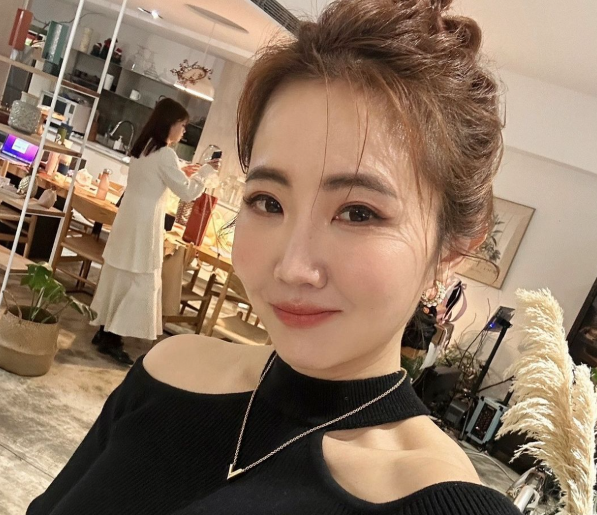 寶林茶室餐廳爆出集體食物中毒案，而謝忻上週也透露去吃過寶林茶室。 圖：翻攝自謝忻IG