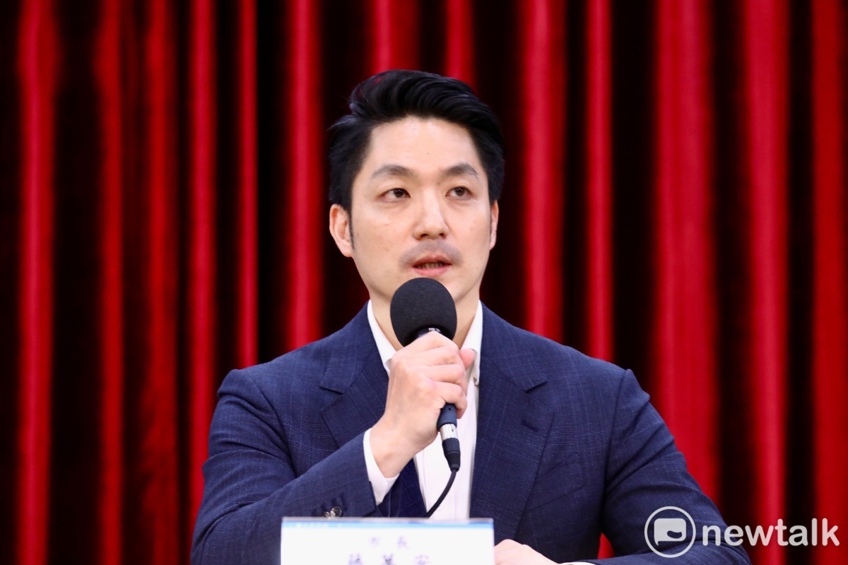 吳靜怡今（5）日向信義分局長喊話，警察的職責不只是執法，更是捍衛公民的權利，若忘了這點，就會淪為暴力機器，盼分局長能讓蔣萬安（圖）明白這硬道理。 圖：張良一／攝（資料照）