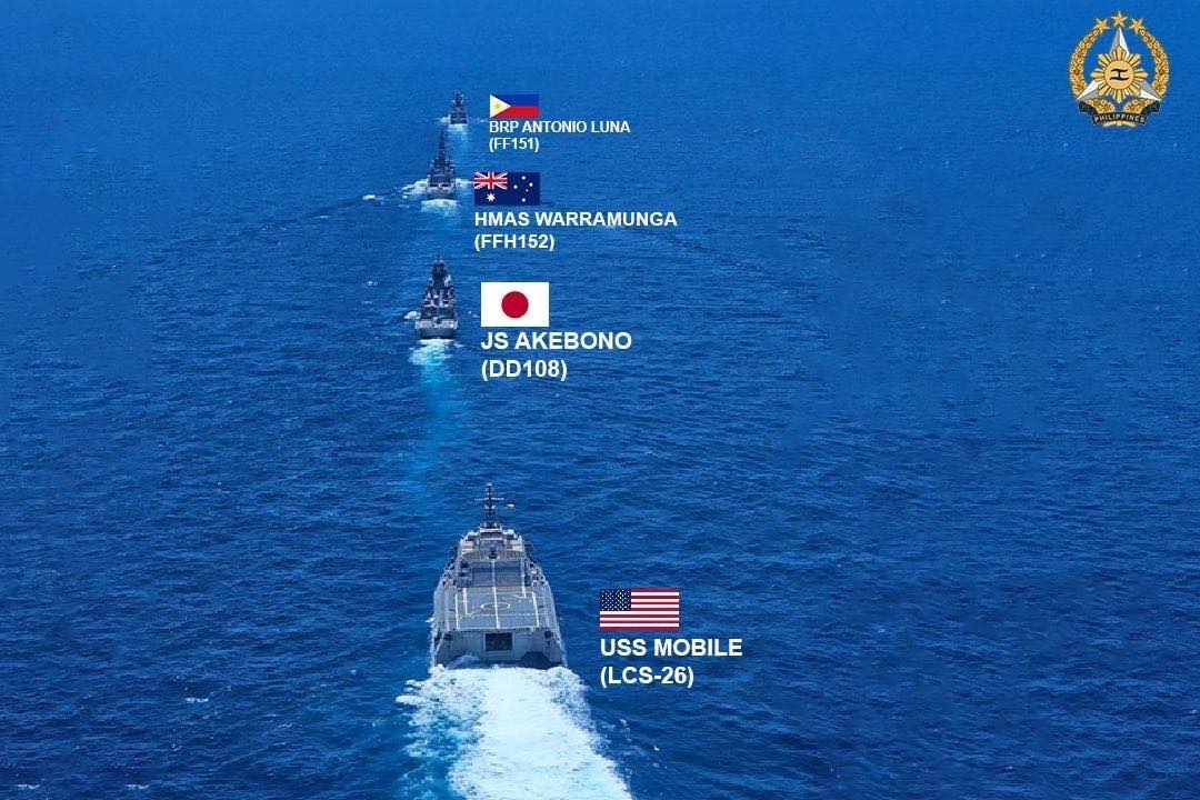 美國、日本、澳洲和菲律賓7日在南海舉行首次聯合軍演。 圖：取自 Armed Forces of the Philippines 臉書