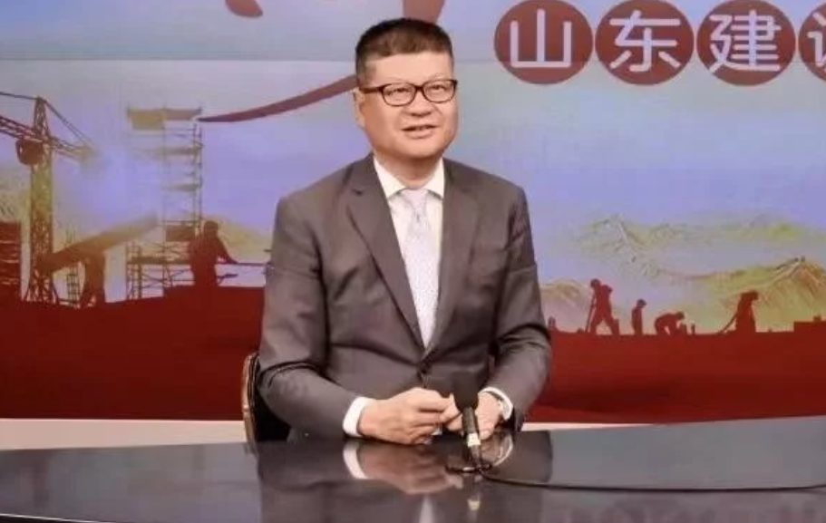 陸地產開發商萬科濟南萬科總經理肖勁，於清明假期被警方帶走，正處於配合調查階段。 圖：翻攝自界面新聞