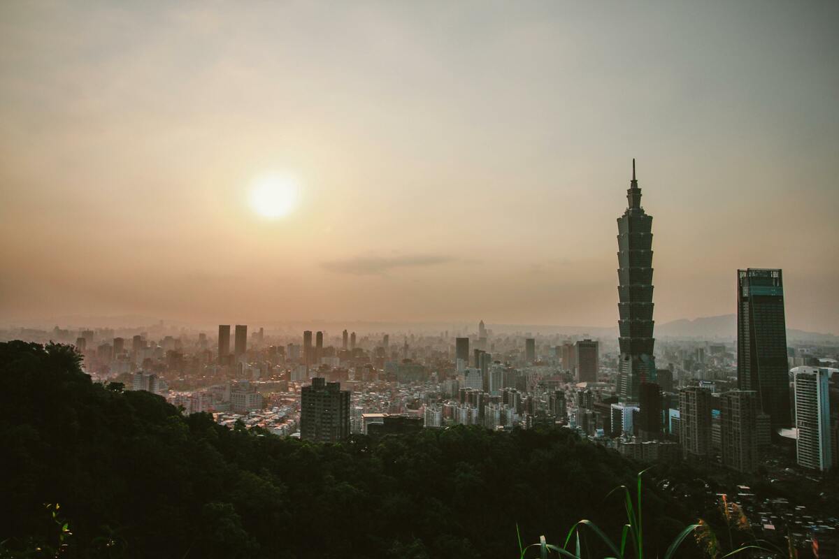 金管會最新公布統計顯示， 2024 年第 1 季國內有 16 家銀行開辦以房養老業務，其中有七家業者第1季業績掛「蛋」。 翻攝自 Pexels Belle Co