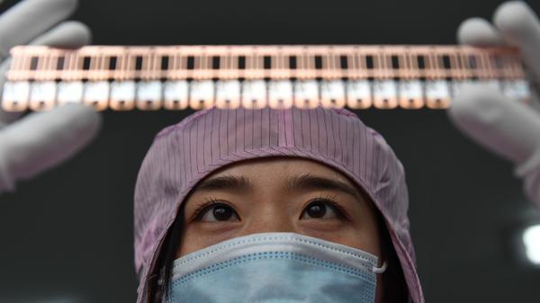 根據數據，2023 年，中國已有 1.09 萬家晶片相關企業工商註銷或吊銷，平均每天近30家晶片企業消失。 圖 : 翻攝自百度