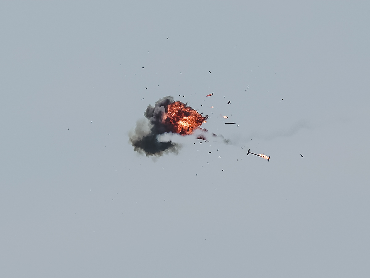 陸射劍二發射後，成功命中空中的靶機。 圖：國防部提供，軍聞社攝