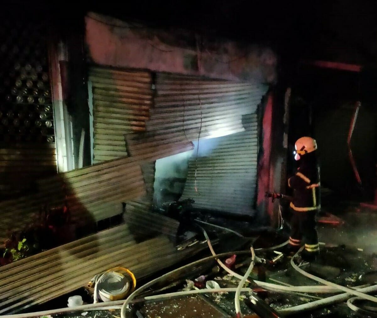 高市瓦斯氣爆火警造成1死6送醫。 圖：高雄市消防局/提供
