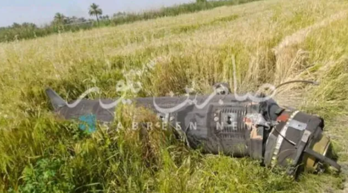在距離伊朗邊境 100 多公里的伊拉克，發現了 2 枚以色列導彈助推器部件殘骸。 圖：翻攝自疏密院十號