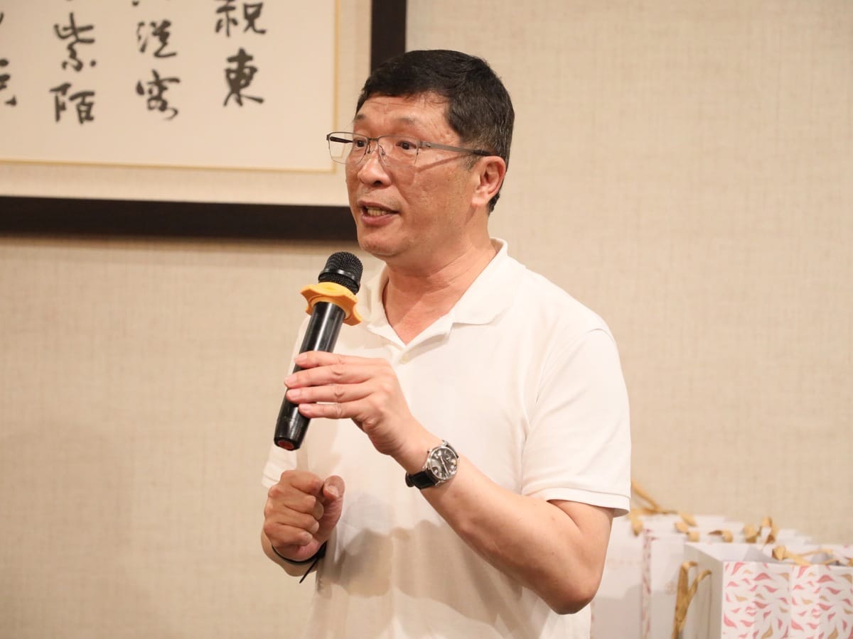 經緯航太董事長羅正芳陪同嘉義縣縣長翁章梁出訪，主要考察美國無人機產業。 圖：嘉義縣政府提供