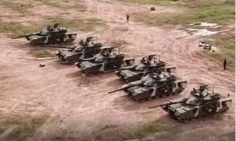 中國外貿型主戰坦克VT-4 圖 : 翻攝自海事先鋒