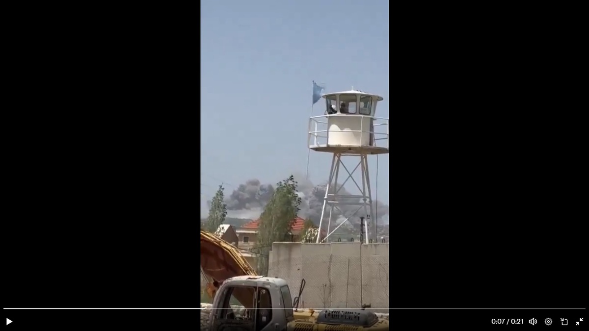 以色列國防軍 24 日針對黎巴嫩南部的 40 處真主黨據點發動空襲，然而真主黨並未針對此事發表回應。 圖：擷取自 @IsraelMatzav X 分享影片