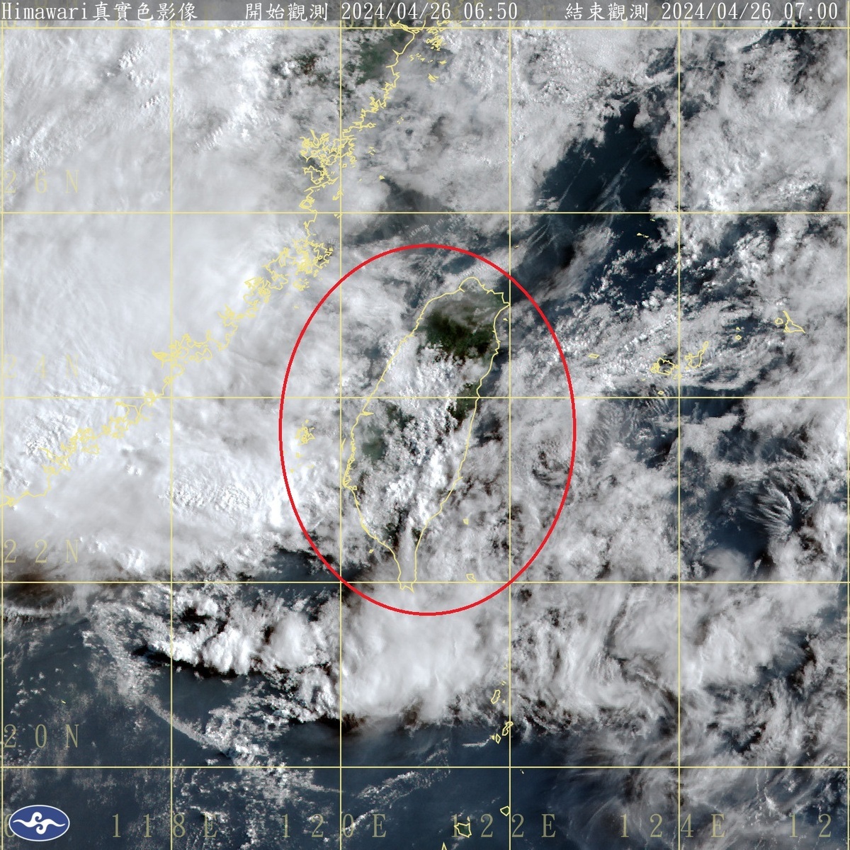 受到鋒面影響，全台今天仍容易有短延時強降雨，西半部、東北部地區與澎湖、金門、馬祖將有短暫陣雨或雷雨，並有局部大雨發生。 圖：中央氣象署／提供