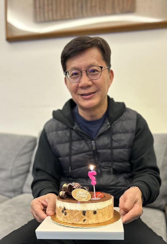 張廖萬堅 26 日證實將受命接任教育部政次，自詡教育是熟悉及關心的領域，承諾將配合新部長提出的創新教育願景，並且不會離開台中。 圖：翻攝自張廖萬堅臉書