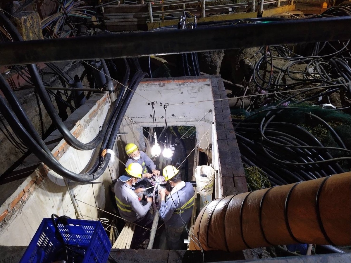 5月6日夜間起八德介壽路車道配合捷運綠線施工，改行道路二側，維持南向一車道、北向二車道通行。 圖：桃園市捷運工程局/提供