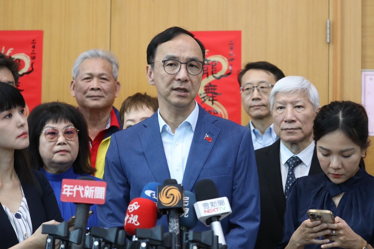 對於訪問中國及廢除反滲透法議題，國民黨主席朱立倫一一駁斥。 圖：國民黨文傳會提供（資料照）