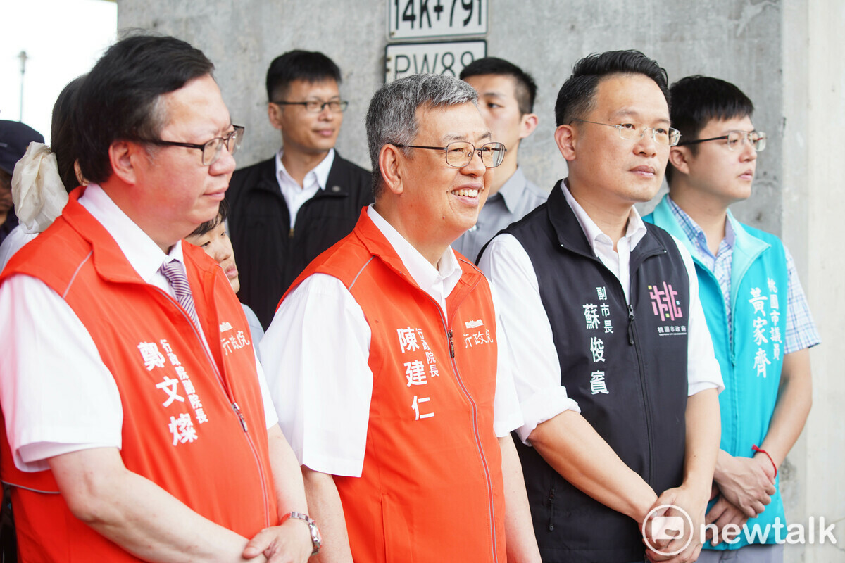 陳建仁視察中路交流道計畫，盼中央、地方攜手，確保工程按計畫如期、如質、如實地完工。 圖：林昀真/攝