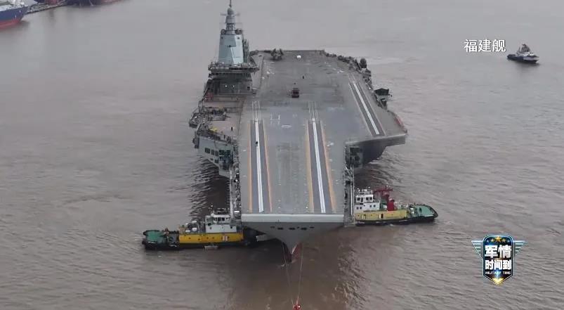 中國第三艘航艦「福建號」2024年5月1日首次海試。 圖：翻攝央視軍事