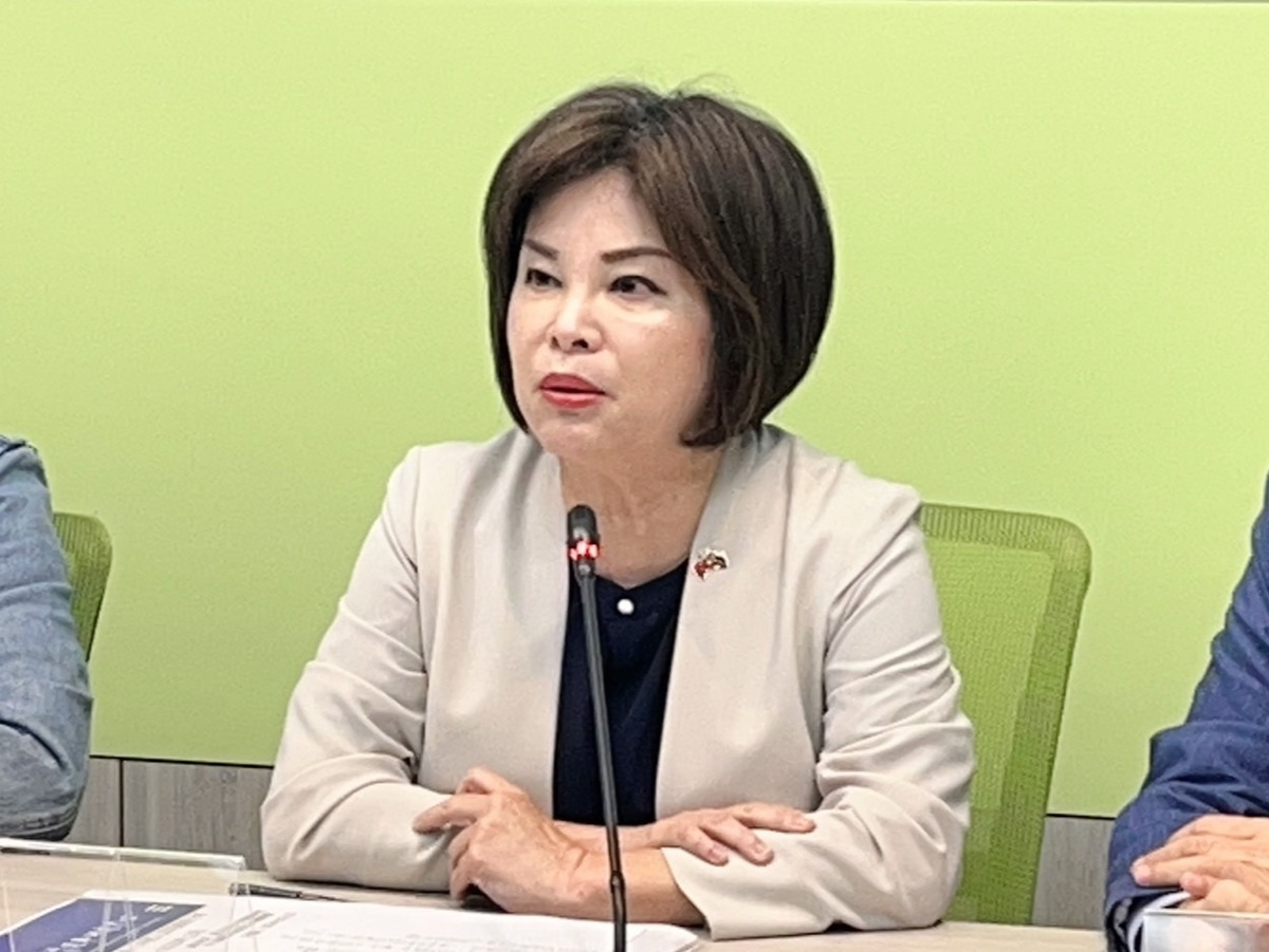 民進黨團副書記長賴惠員痛批傅崐萁是「卒仔」中國的「細漢」。 圖：金大鈞/攝